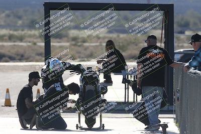 media/Jan-15-2026-Racers Edge (Thu) [[dfebeb70ab]]/2-A Group/Session 5 Turn 2/